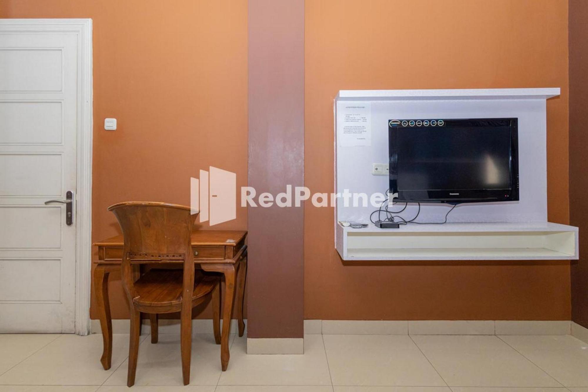 Star Hotel Jaksa Mitra Reddoorz Τζακάρτα Εξωτερικό φωτογραφία