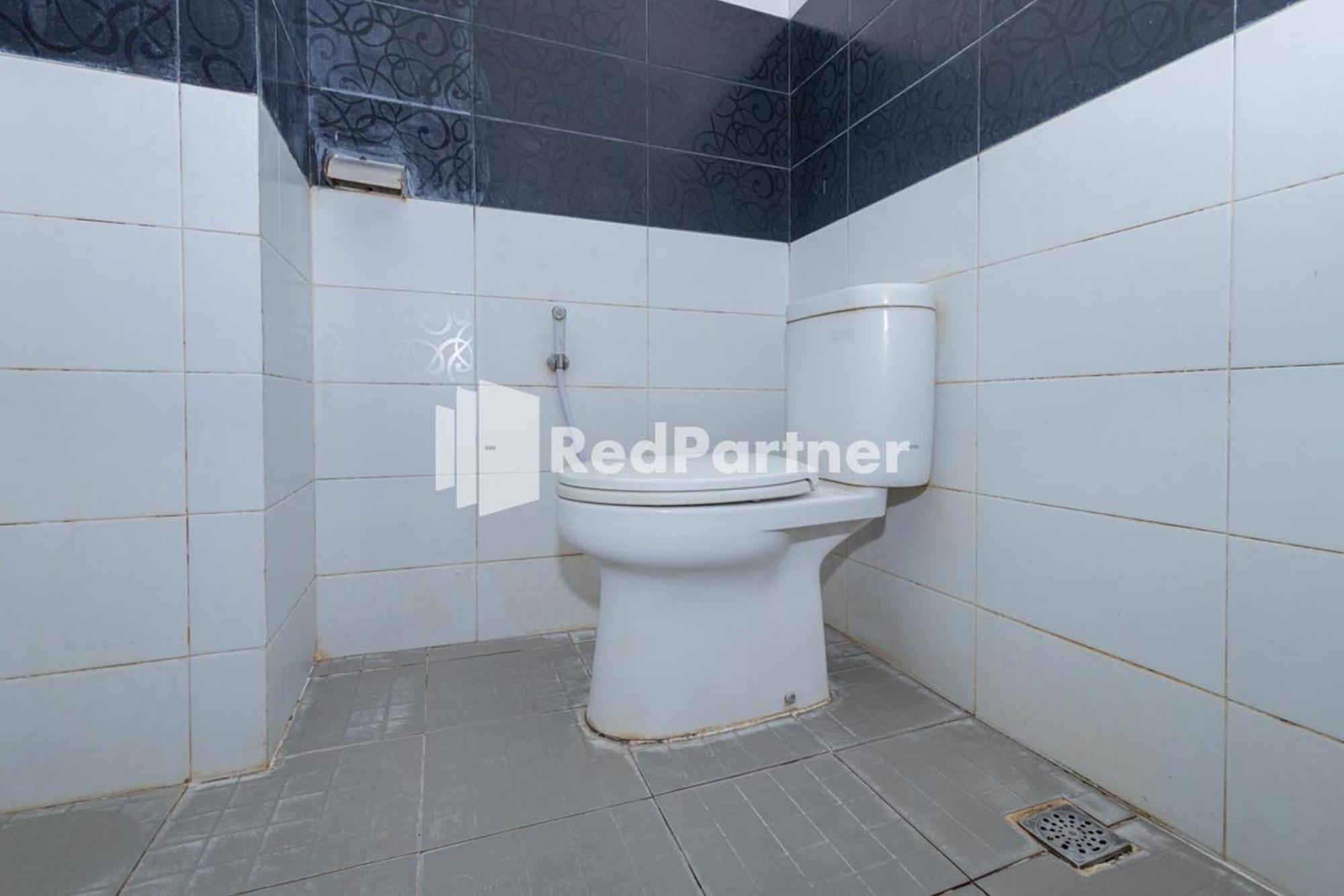 Star Hotel Jaksa Mitra Reddoorz Τζακάρτα Εξωτερικό φωτογραφία