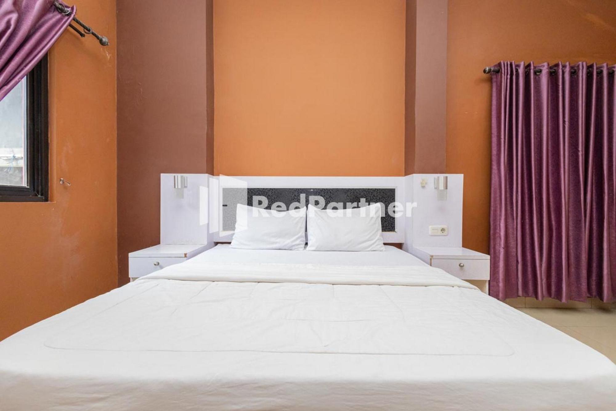 Star Hotel Jaksa Mitra Reddoorz Τζακάρτα Εξωτερικό φωτογραφία