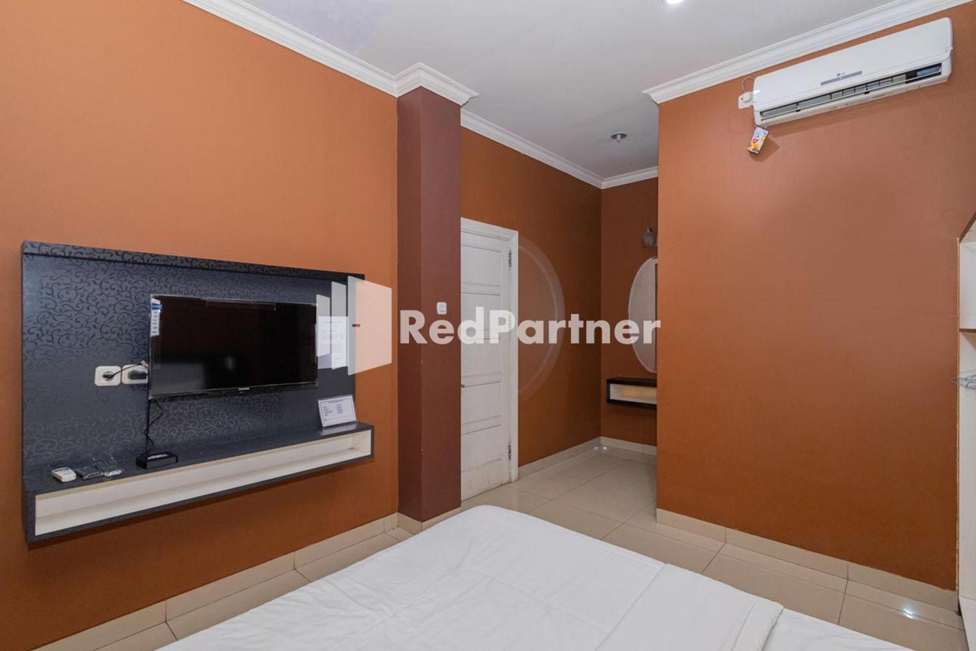 Star Hotel Jaksa Mitra Reddoorz Τζακάρτα Εξωτερικό φωτογραφία